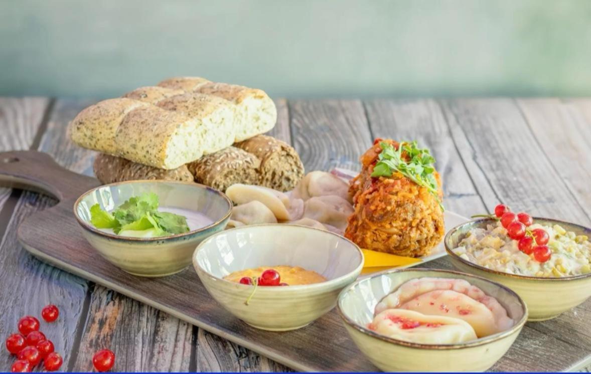 Ferwerd Unieke Bed En Breakfast Met Historisch Verhaal In Ferwert מראה חיצוני תמונה